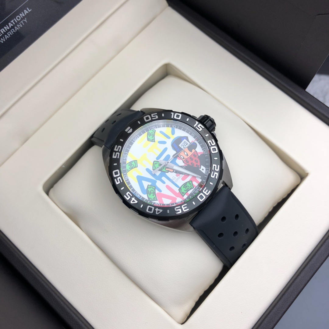 タグ・ホイヤー「TAG Heuer」カレラオートマティック ユニセックス 腕時計41mm