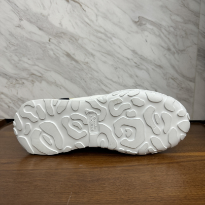 アレキサンダー・マックイーン［Alexander McQueen］Oversized Sneaker "Silk Gloss Leather" スニーカー