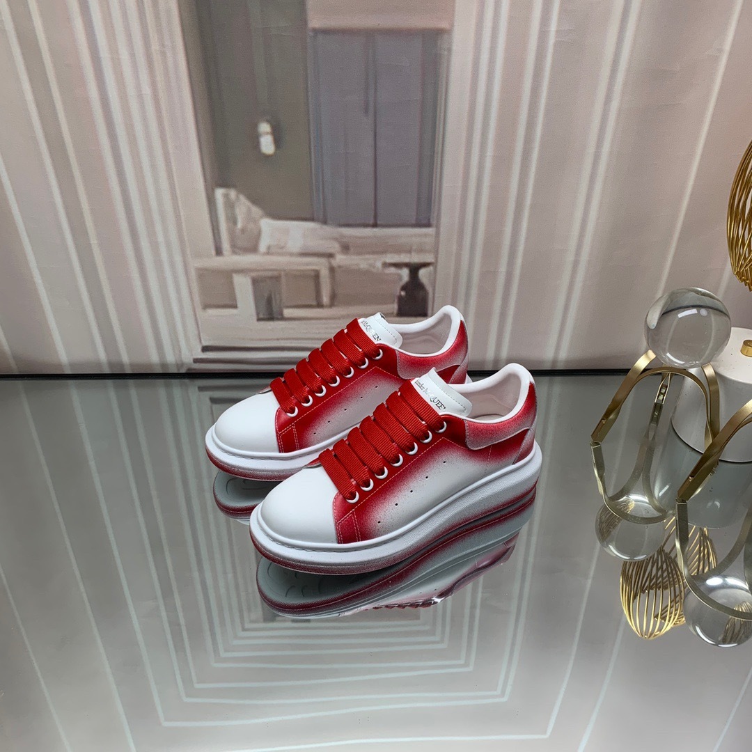 アレキサンダー・マックイーン［Alexander McQueen］Oversized Sneaker スニーカー