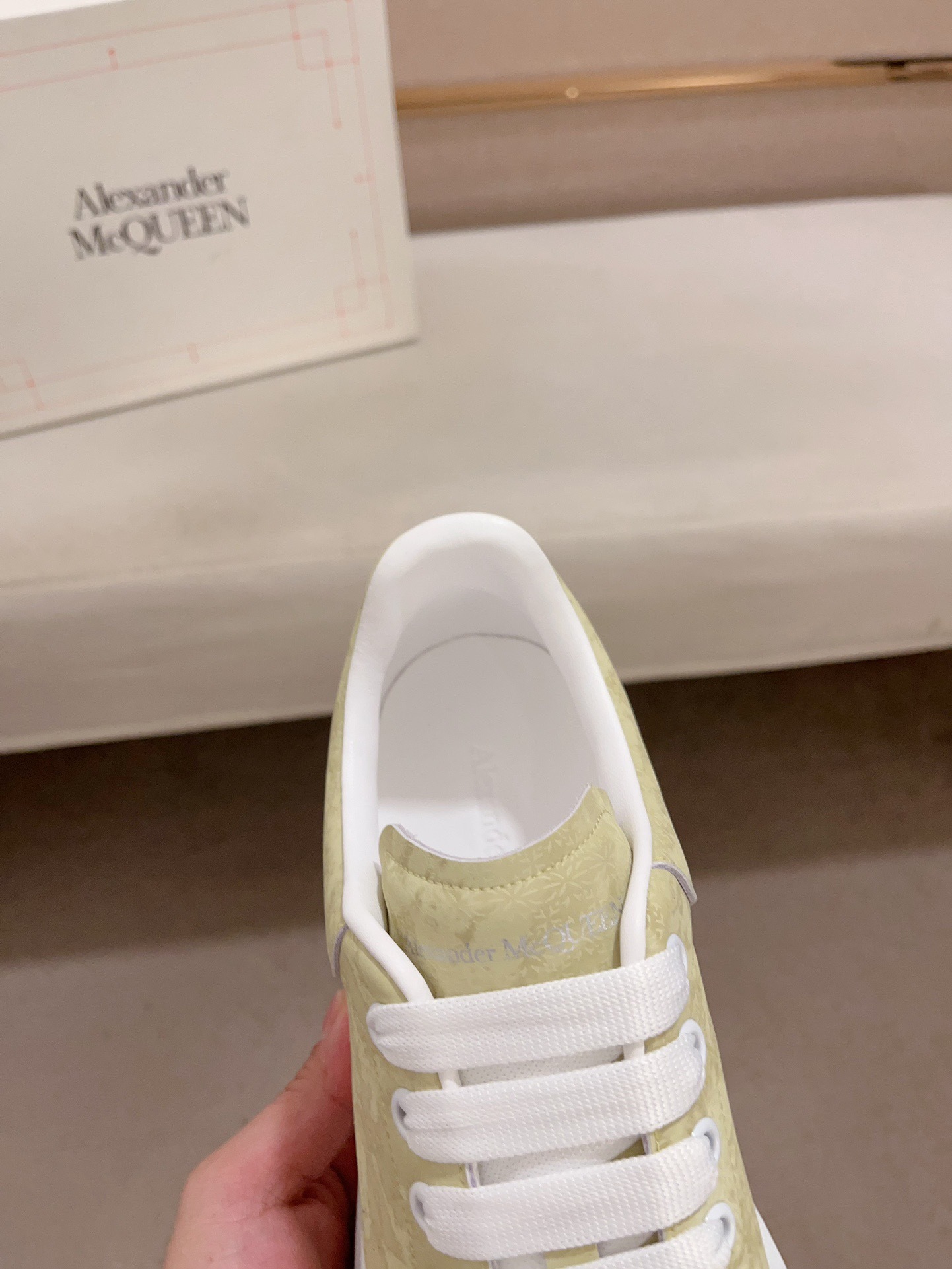 アレキサンダー・マックイーン［Alexander McQueen］Oversized Sneaker スニーカー