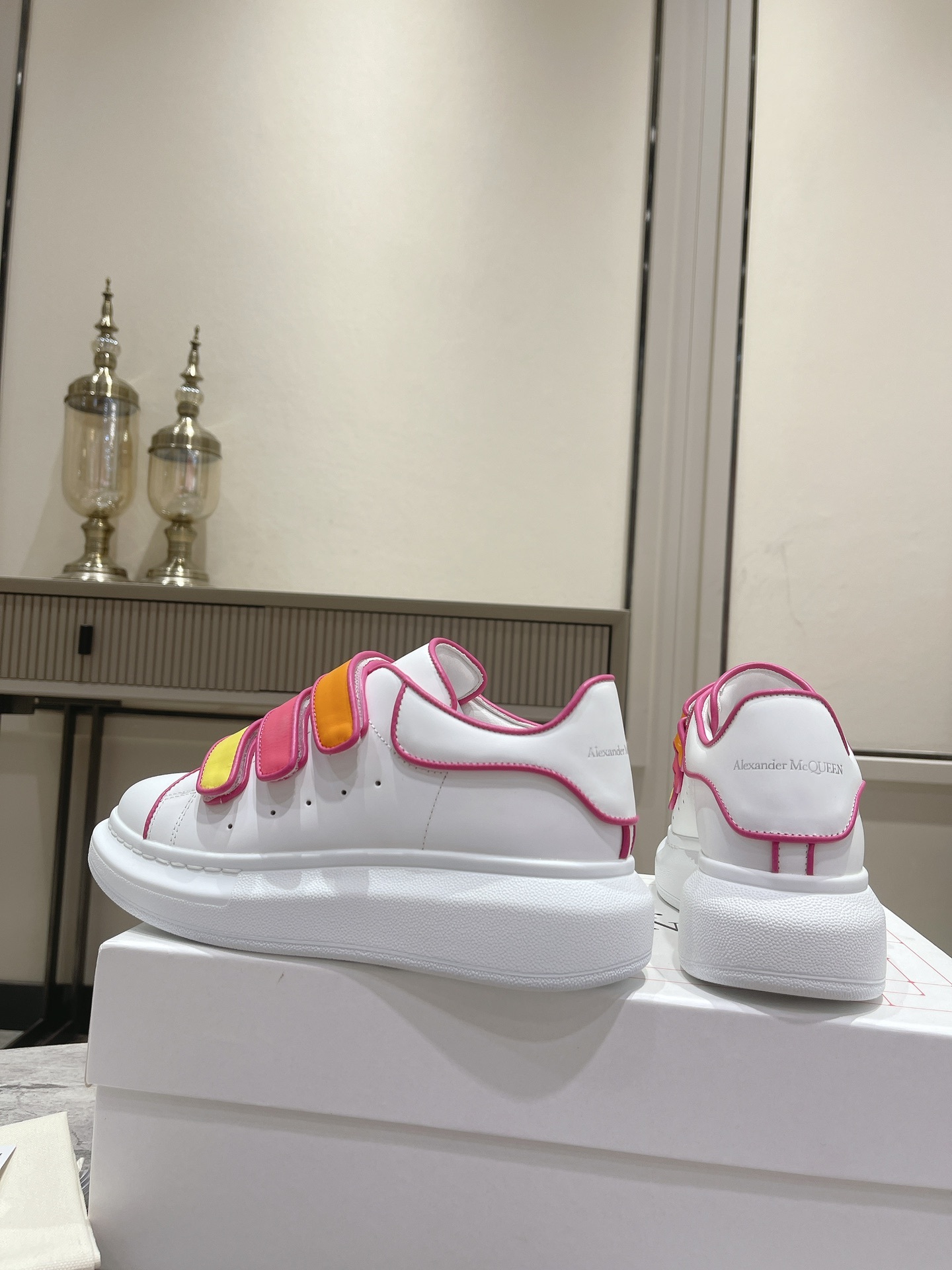 アレキサンダー・マックイーン［Alexander McQueen］Oversized Sneaker スニーカー