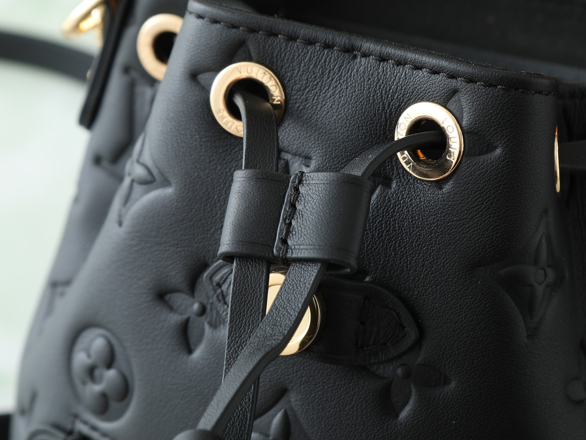 ルイ・ヴィトン「Louis Vuitton」COUSSIN BACKPACK ミニバッグ