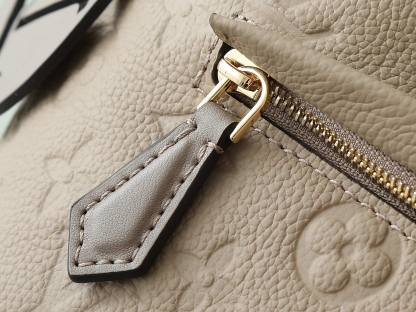 ルイ・ヴィトン「Louis Vuitton」MONTSOURIS バックパック Monogram Empreinte