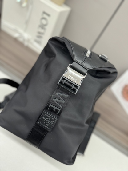 ロエベ「Loewe」Flex バックパック