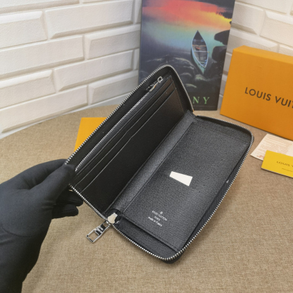 ルイ・ヴィトン(Louis Vuitton) ポルトフォイユ･ブラザ