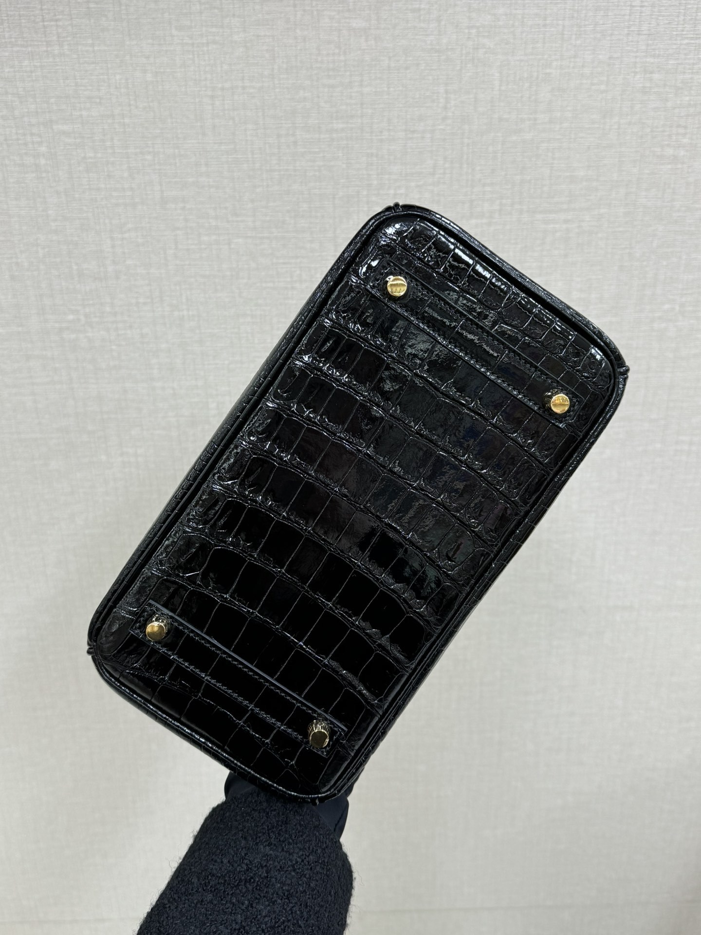 エルメス「Hermès」ノワール ミロワール クロコダイル レザー バッグ