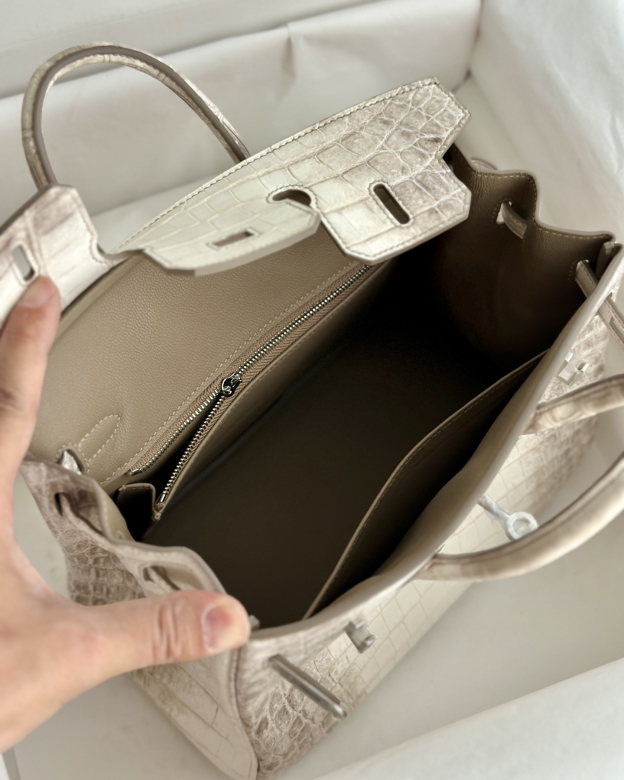エルメス「Hermès」ヒマラヤン マット クロコダイル レザー ハンドバッグ