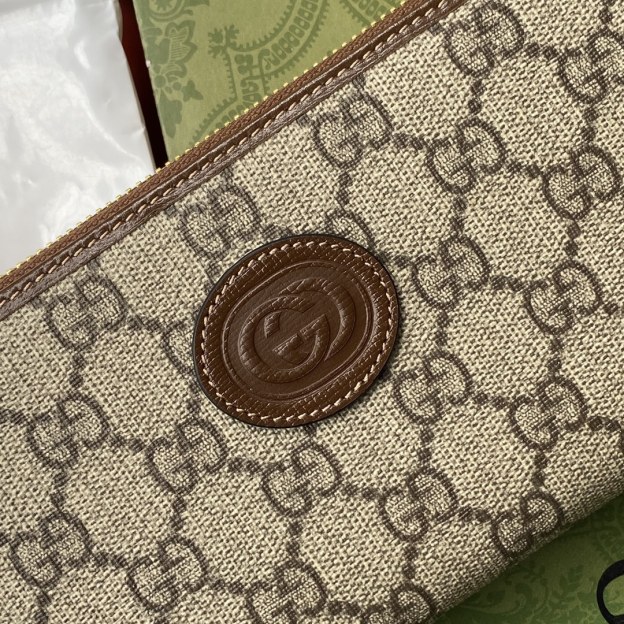 グッチ「Gucci」シグネチャー レザー ウェブ ジップアラウンドウォレット