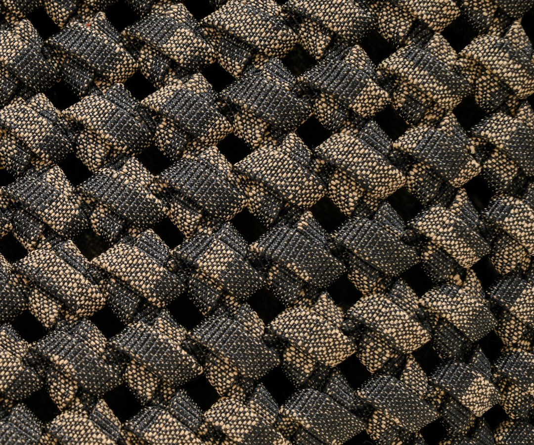 フェンディ「Fendi」Peekaboo ISeeU ミニ ショルダーバッグ