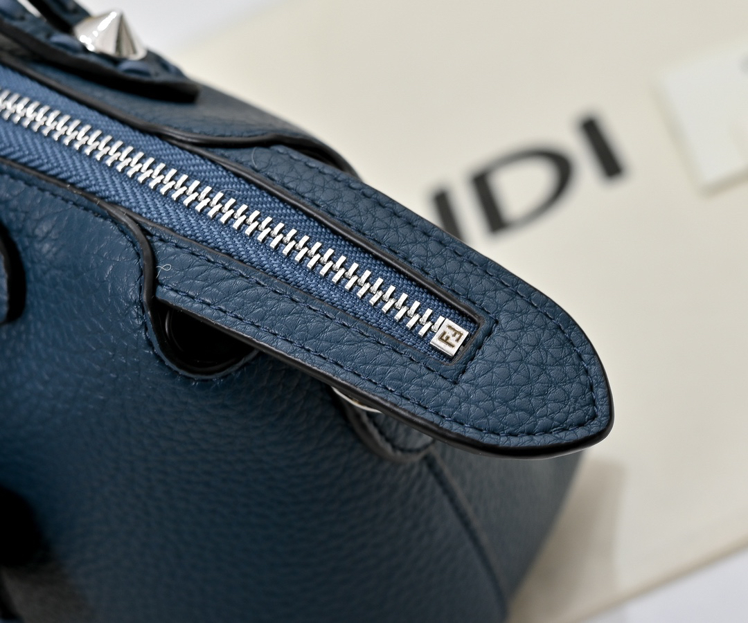 フェンディ「Fendi」ボストンバッグ ショルダーバッグ