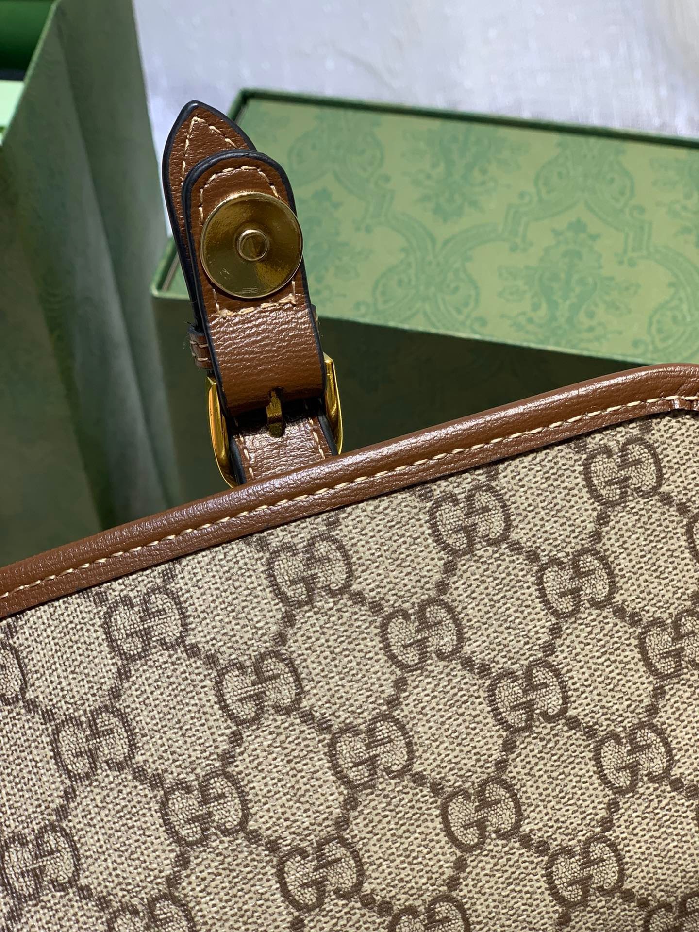 グッチ「Gucci」meo vintage リュックサック