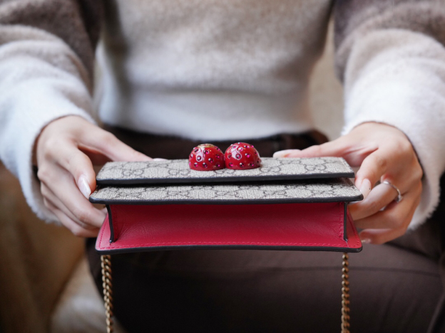 グッチ「Gucci」GG Supreme チェリー ミニバッグ