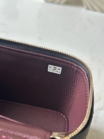 シャネル「Chanel」24C ダブルゴールドボール チェーン ボックスバッグ ブラック＆ゴールド