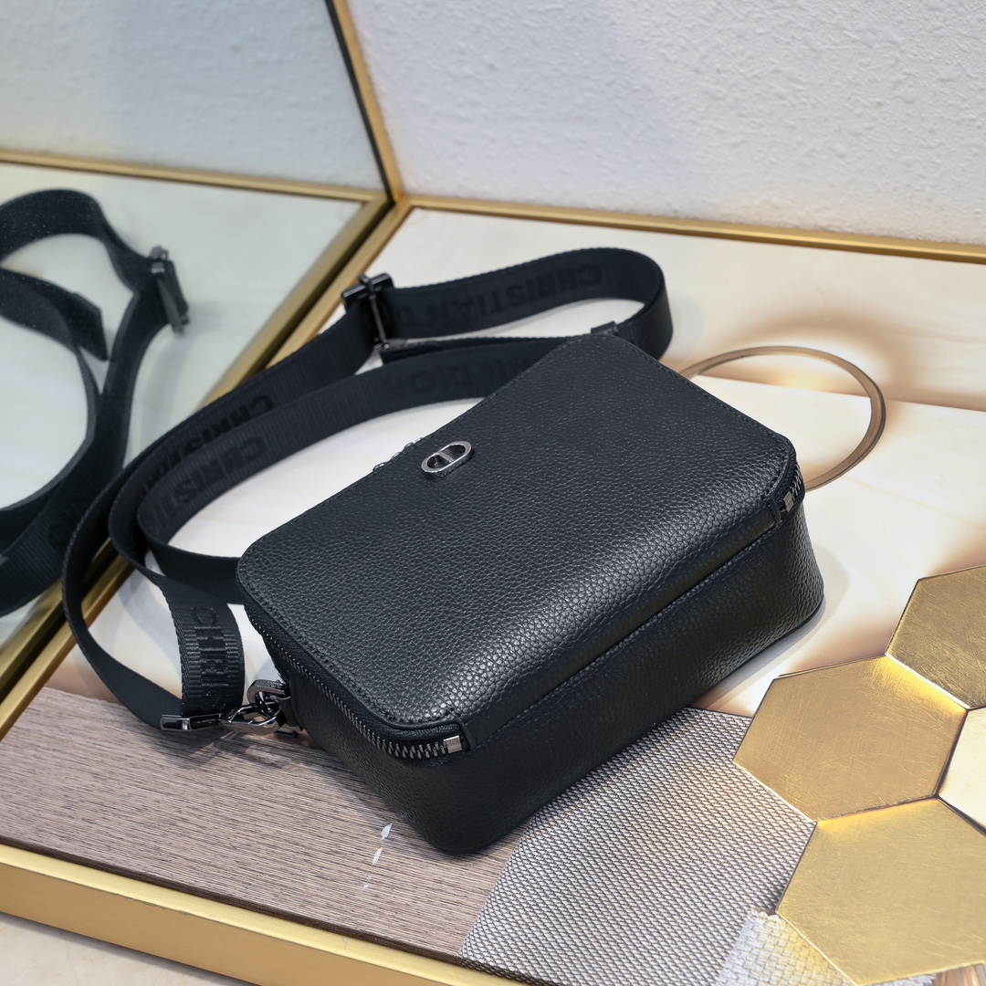 ディオール「Dior」Oblique 2024 ダブルジップ カメラバッグ