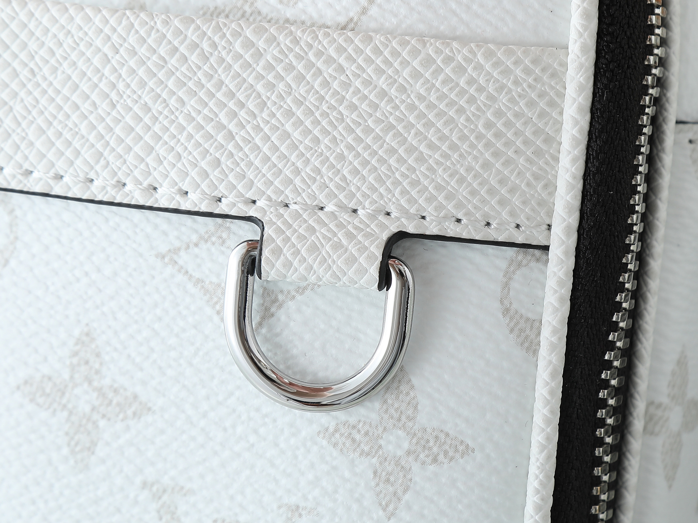 ルイ・ヴィトン「Louis Vuitton」カメラバッグ モノグラム エクリプス