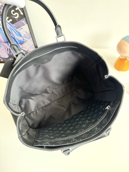 ルイ・ヴィトン「Louis Vuitton」GRAND SAC PLAT バッグ
