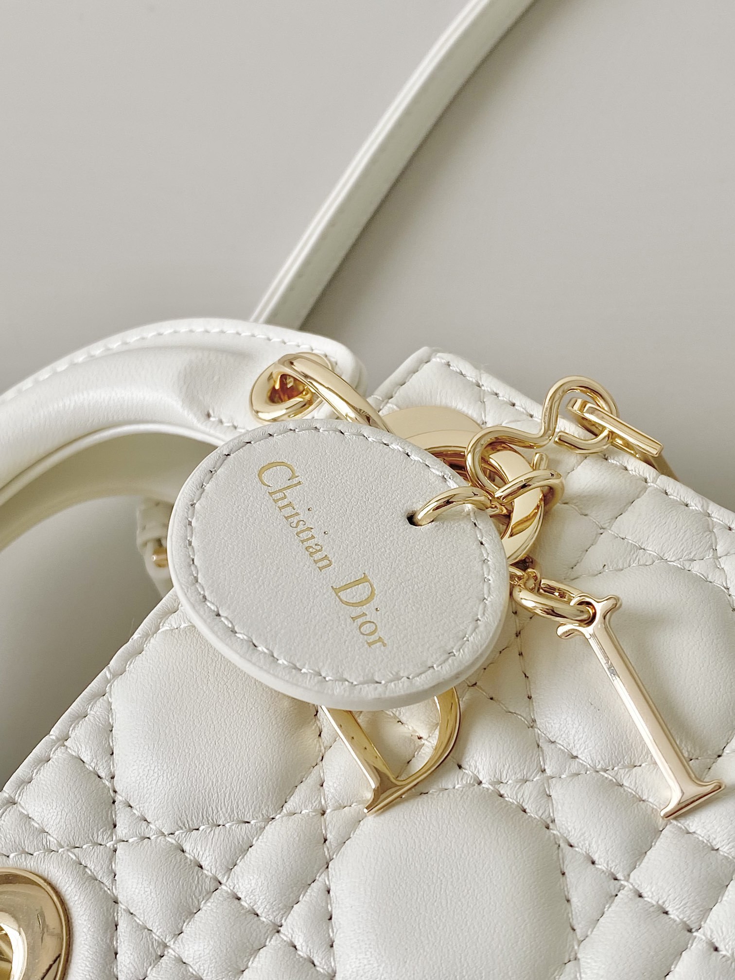 ディオール「Dior」LADYウルトラミニ レザー バッグ