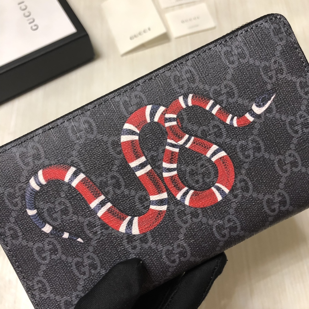 グッチ「Gucci」GG BLOOMS ジップアラウンドウォレット