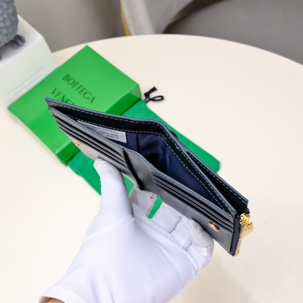 ボッテガ・ヴェネタ「Bottega Veneta」イントレチャート レザー コンコンパクトウォレット