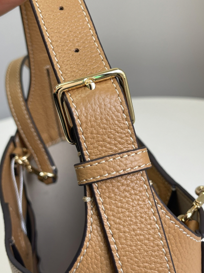 トリー バーチ「Tory Burch」ROMY トートバッグ