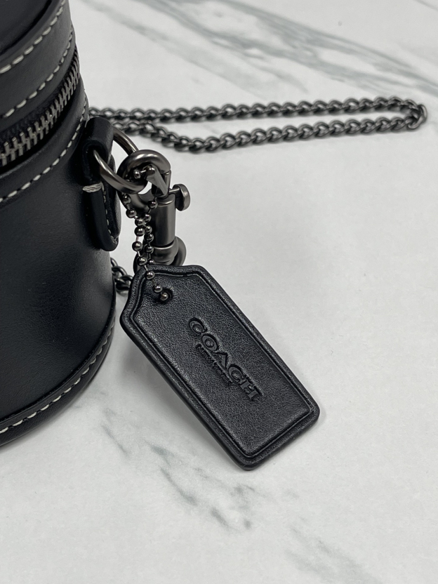 コーチ「Coach」Trail12 ミニボックスバッグ