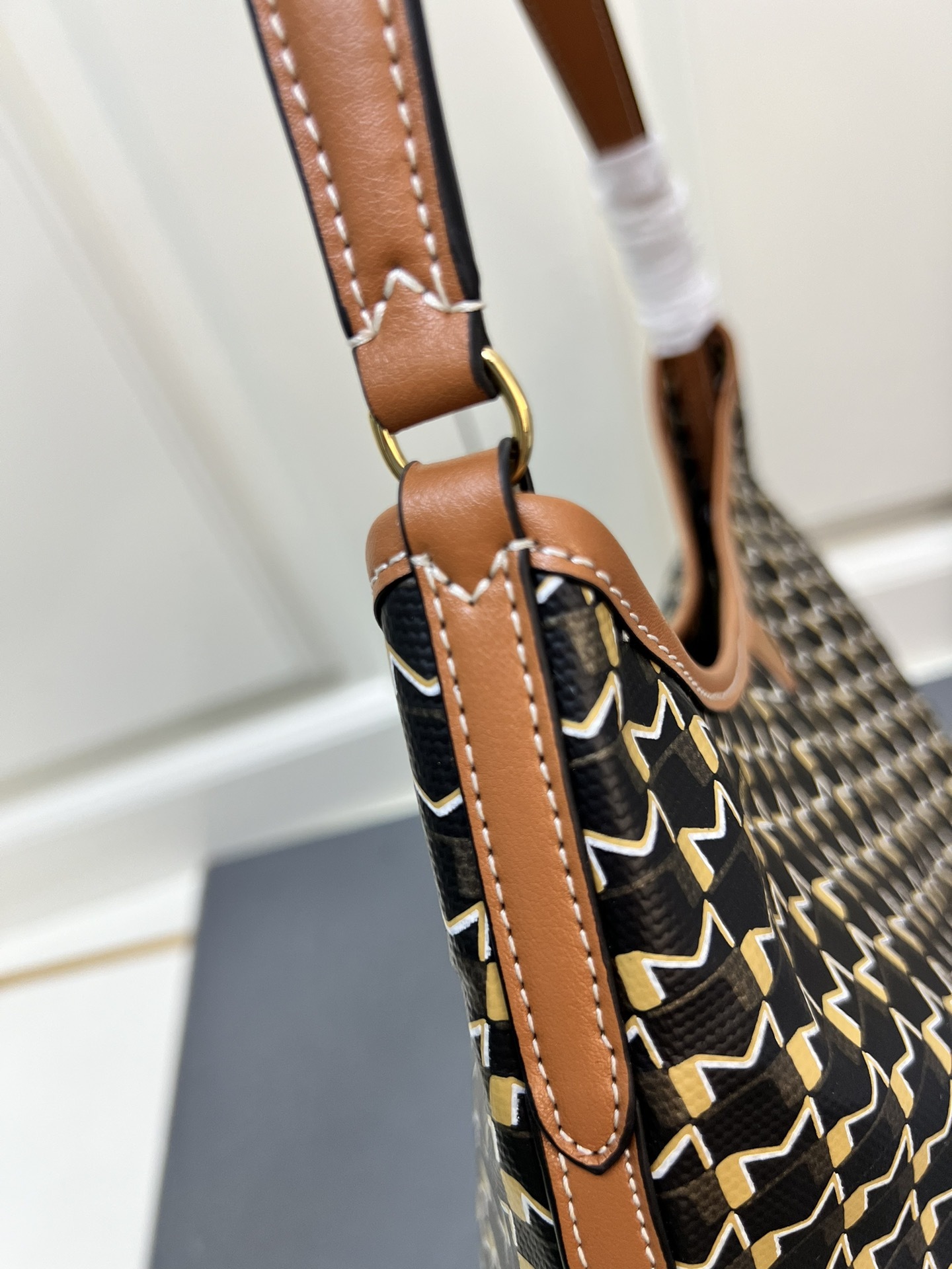 モイナ「Moynat」マルチウェイショルダーバッグ