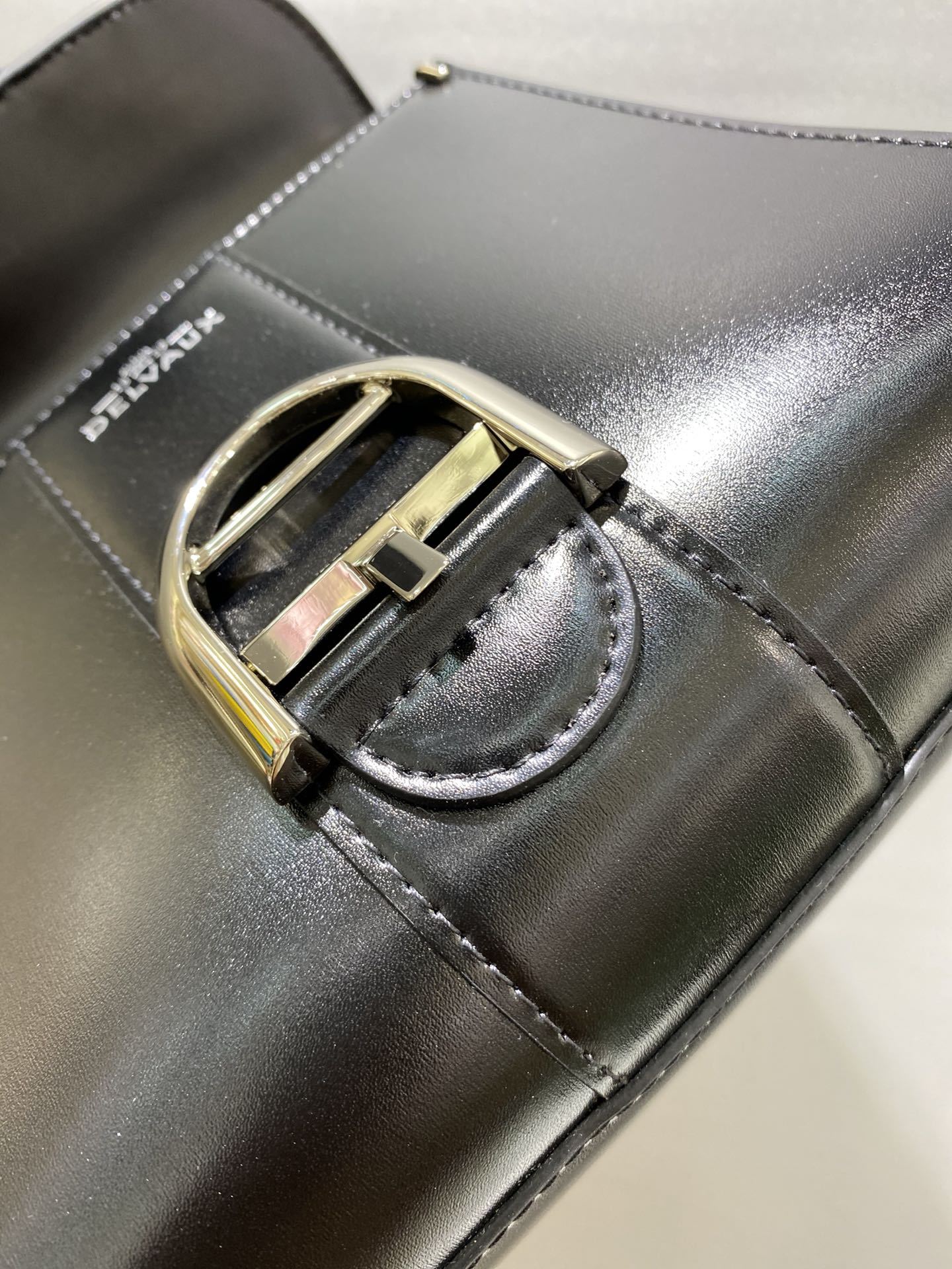 デルヴォー「Delvaux」デルボー ダブルジェ ミニダブルリングバッグ