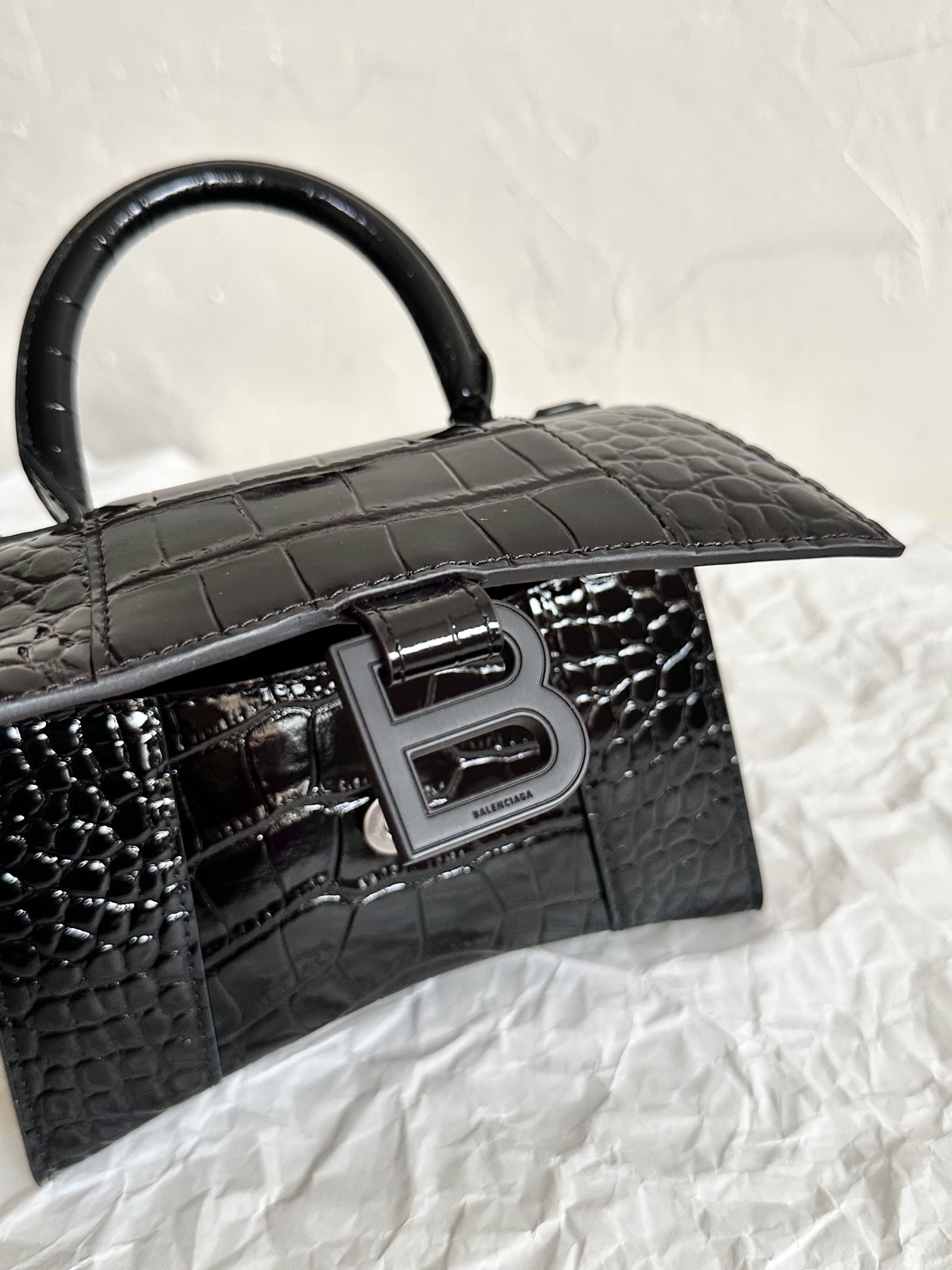 バレンシアガ「Balenciaga」Crocodile-Embossed Bag