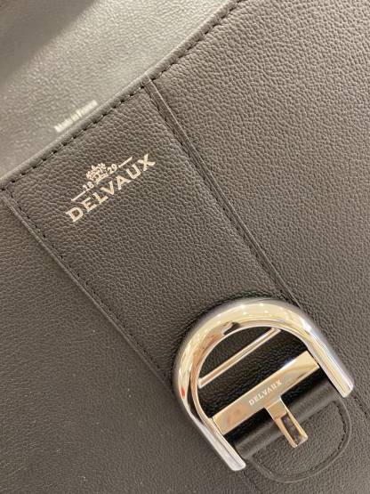 デルヴォー「Delvaux」Shoulder Bag