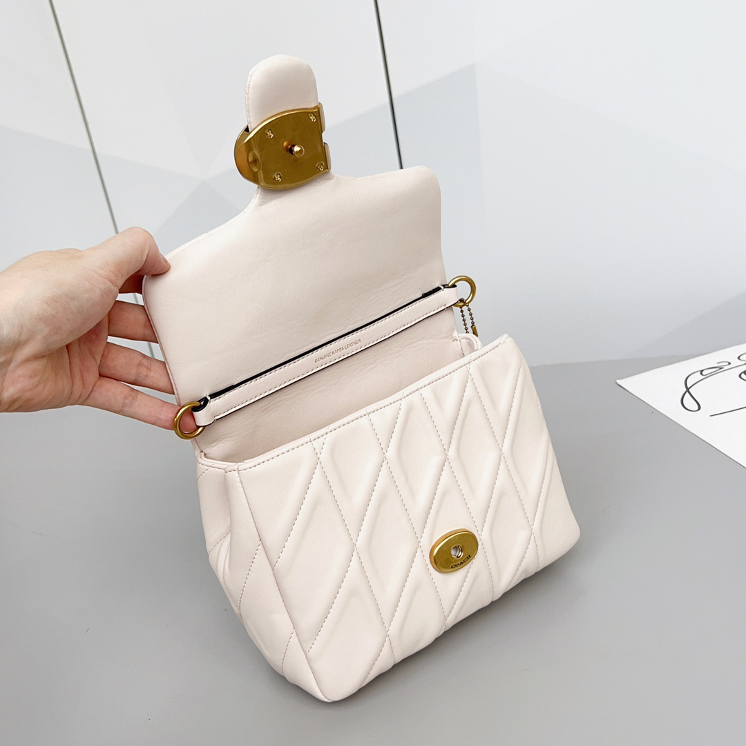 コーチ(Coach) タイムズ スクエア タビー ショルダー バッグ・キルティング - CW629 B4/HA