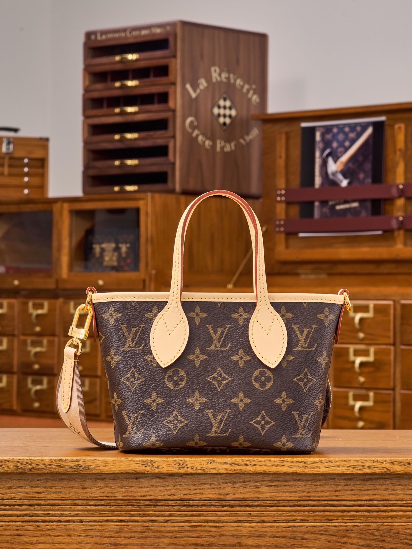 ルイ・ヴィトン「Louis Vuitton」ネヴァーフル BB