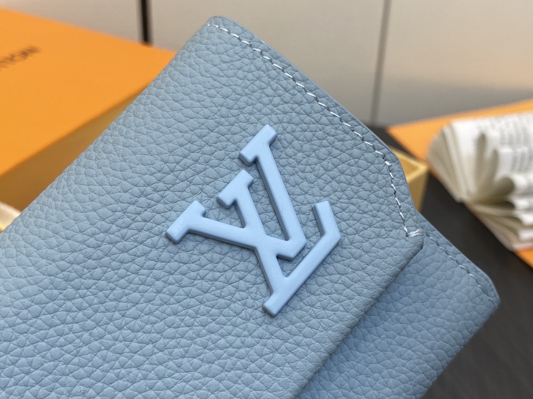 ルイ・ヴィトン「Louis Vuitton」ポルトフォイユ･パイロット