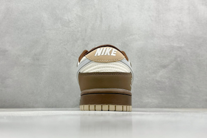 「コラボモデル」Balenciaga x NikeSB Dunk Low "White/Brown/Grey Mini Swoosh" スケートシューズ