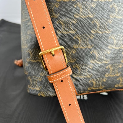 セリーヌ「Celine」FOLCO TRIOMPHE CANVASバックパック