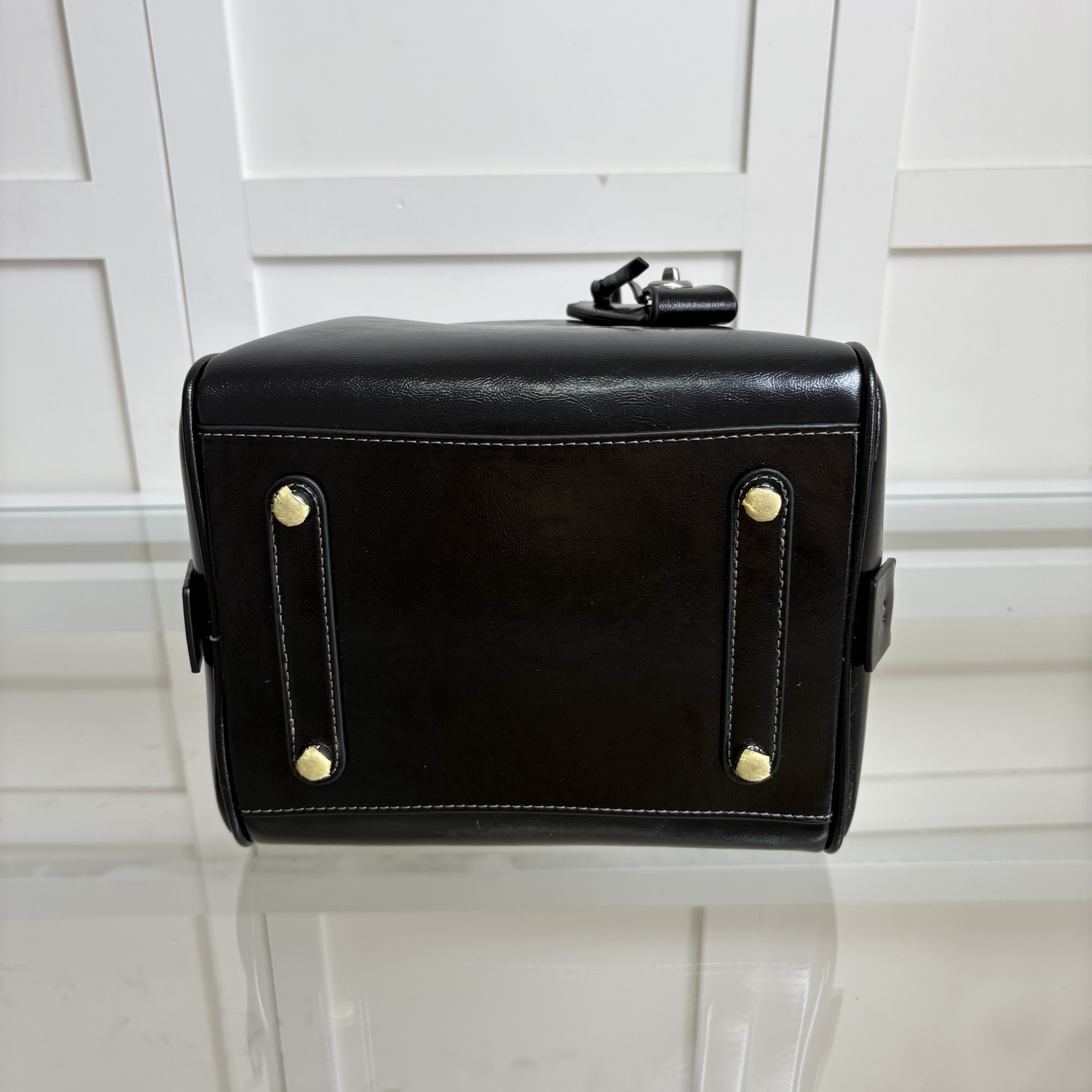 コーチ「Coach」CUBE ROGUE 20 ショルダーバッグ