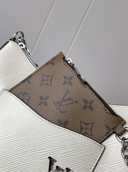 ルイ・ヴィトン(Louis Vuitton) マレル M80688