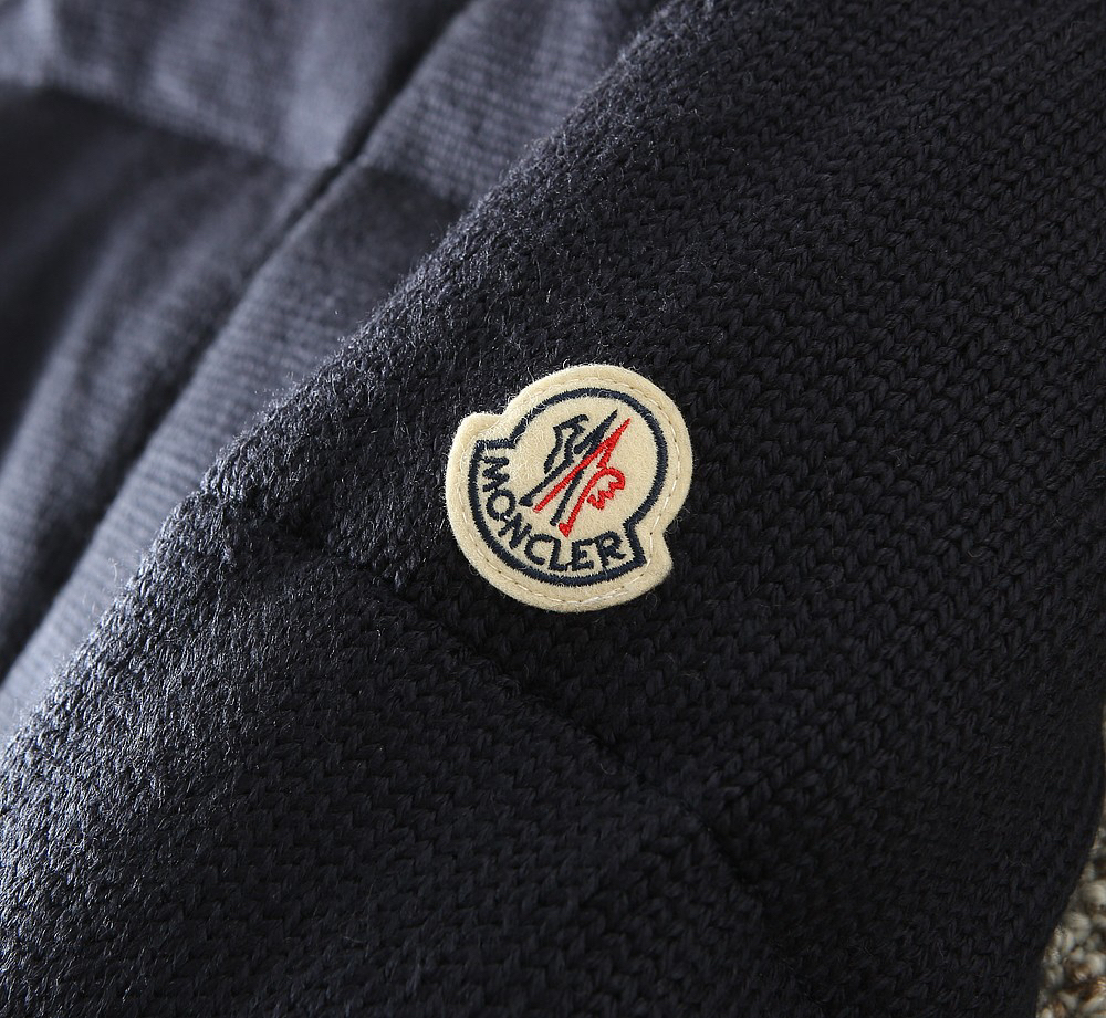 モンクレール「Moncler」2025年秋冬新作 ウールニットパネル ダウンジャケット