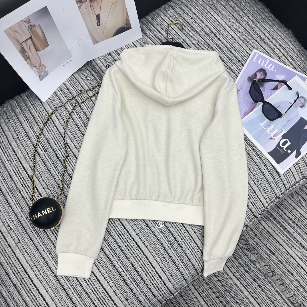 シャネル「Chanel」ダブルC エンブロイダリー パーカ & ハイウエスト ワイドパンツ セット