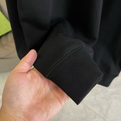 シャネル「Chanel」ダブルC ロゴ プリント スウェットシャツ