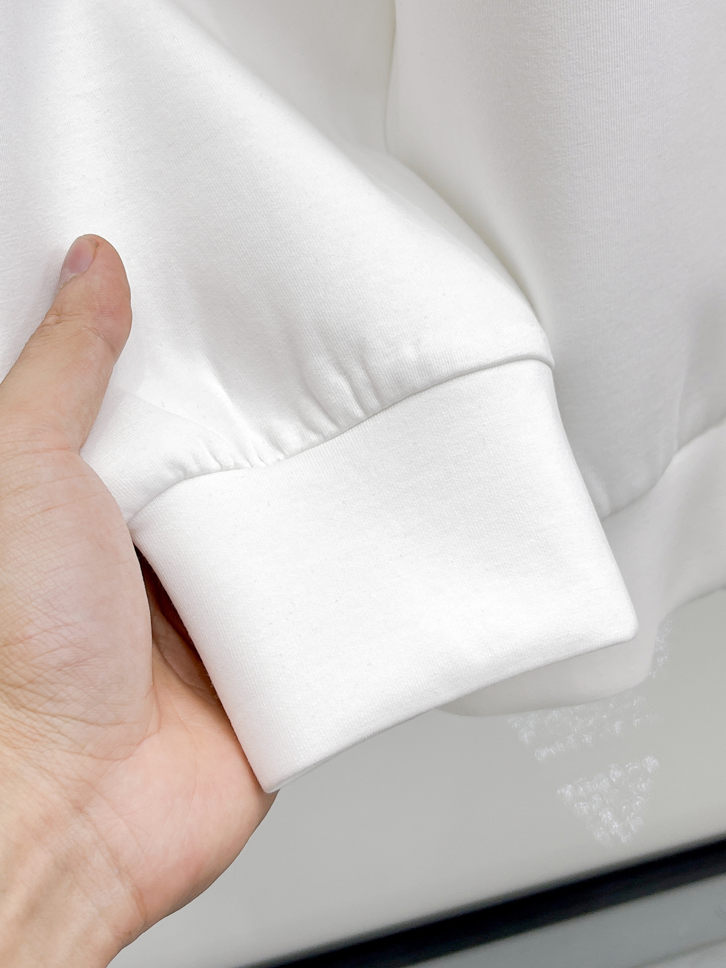 ディオール「Dior」レターロゴ スペースカットソール オーバーサイズ プルーフーディ