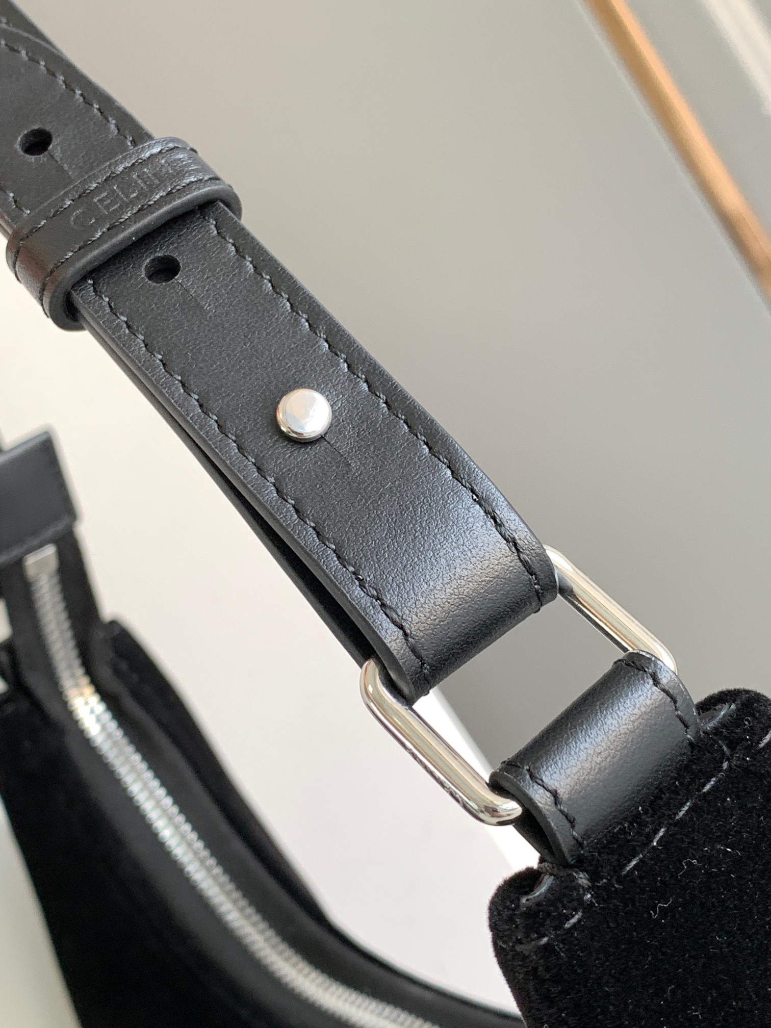 セリーヌ「Celine」 AVA TRIOMPHE スパングル ベルベット ショルダーバッグ