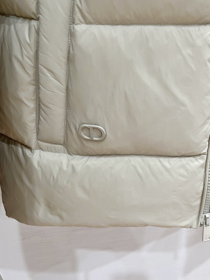 ディオール「Dior」OBLIQUE ダウンジャケット