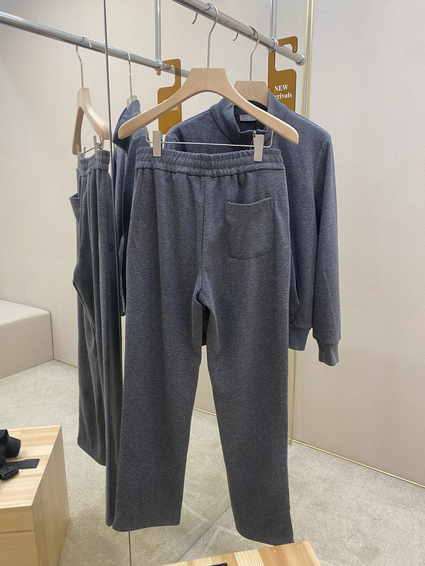 ディオール「Dior」2025SS ジップニット セットアップ