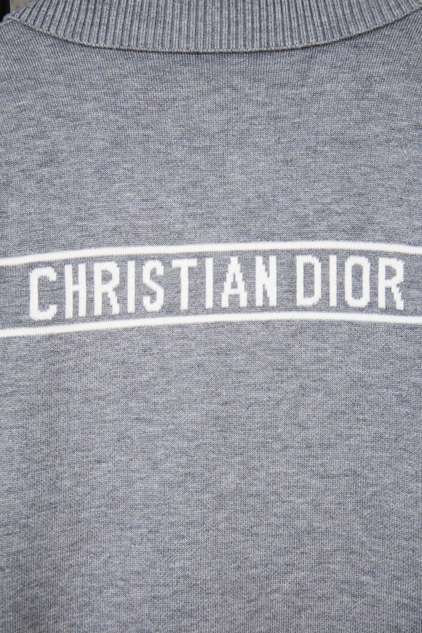 ディオール「Dior」リバーシブル カシミヤ モノグラム プルオーバー