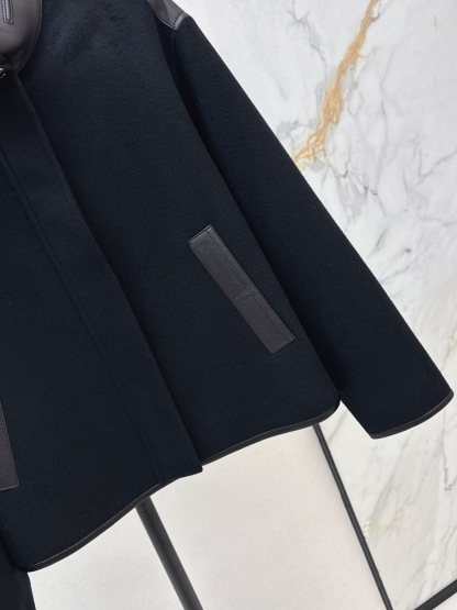 エルメス「Hermès」レザーパネル スタンドカラー ジャケット