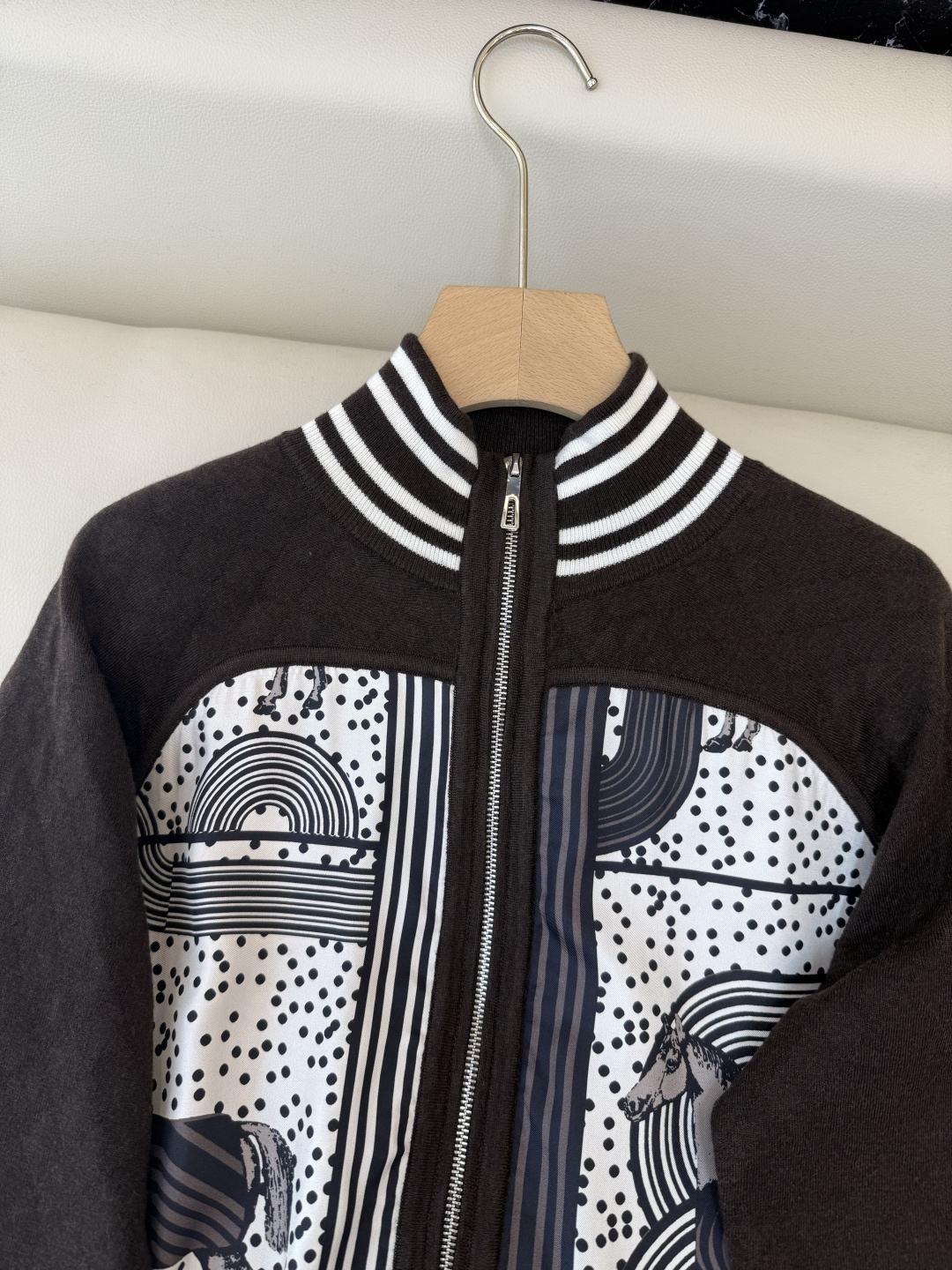 エルメス「Hermès」ウール カーディガン