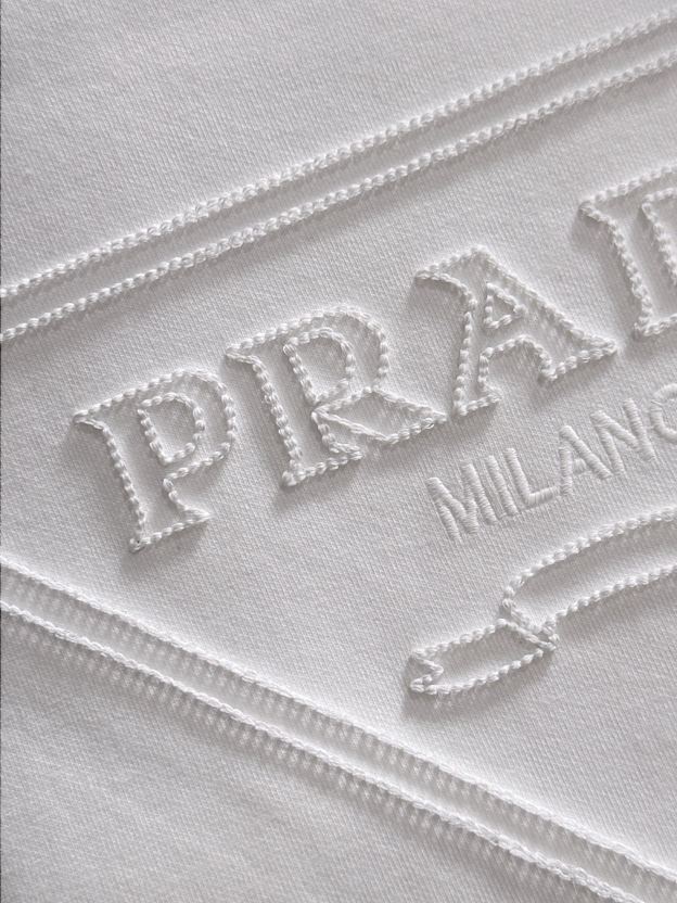 プラダ「Prada」ハイデンシティ モダール スウェットシャツ