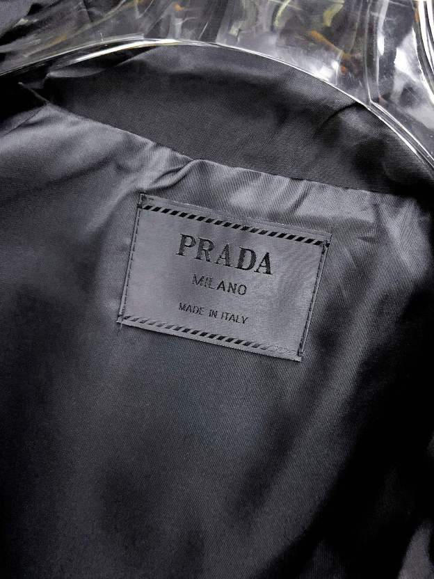 プラダ「Prada」リバーシブル ジャケット