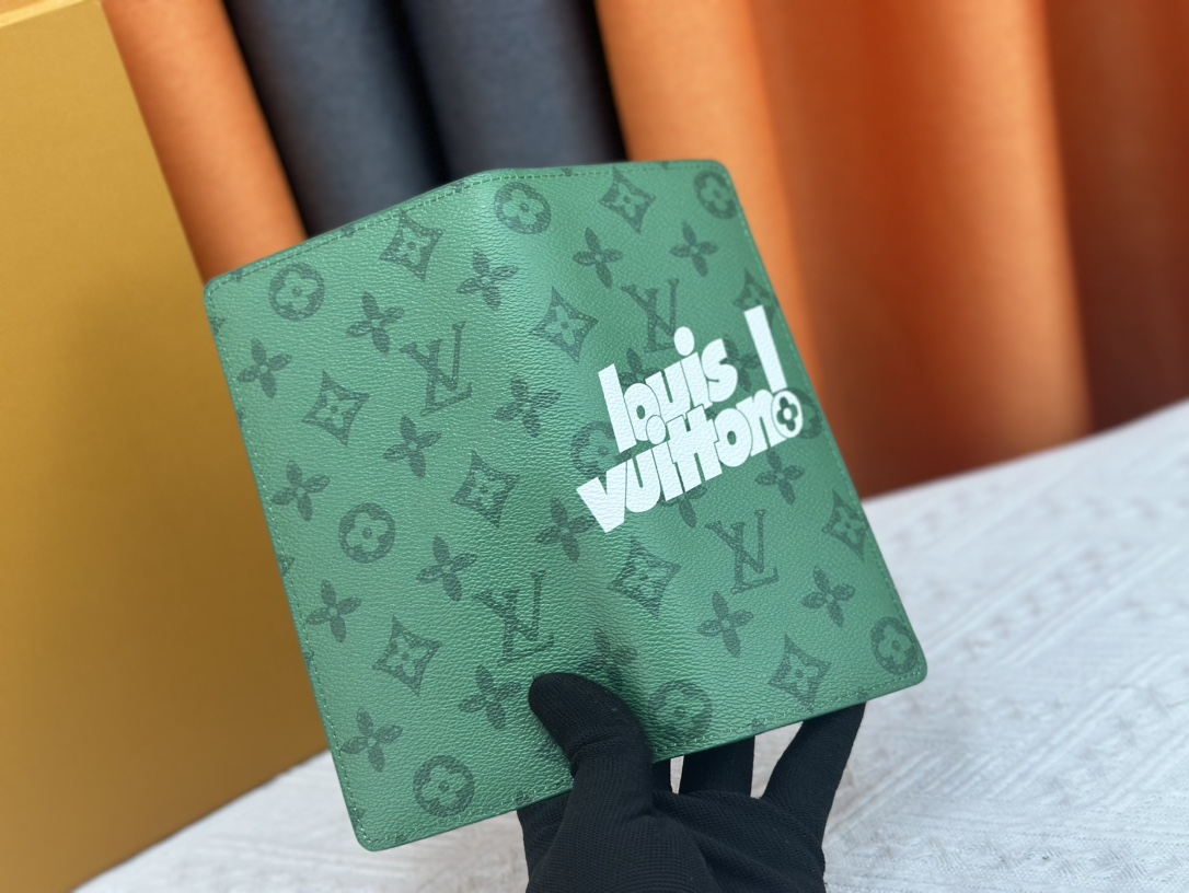 ルイ・ヴィトン「Louis Vuitton」LV エブリデイのポルトフォイユ･ブラザ