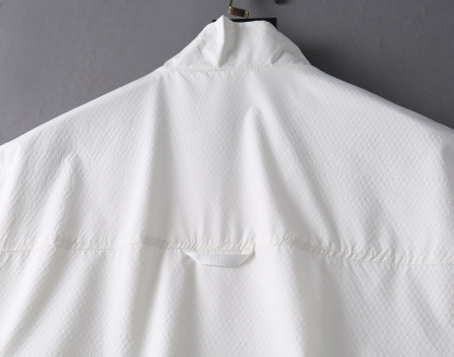 プラダ「Prada」テクニカル ジャケット